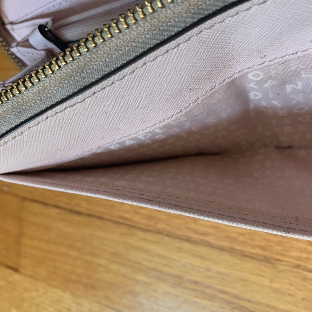 Kate Spade Zip Wallet - Picture 5 of 5